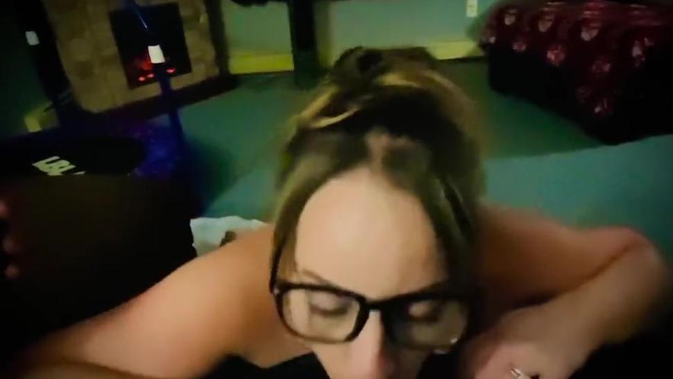 Pawg wife needs to deepthroat and swallow before bed. Milf shows big natural boobs and talks dirty