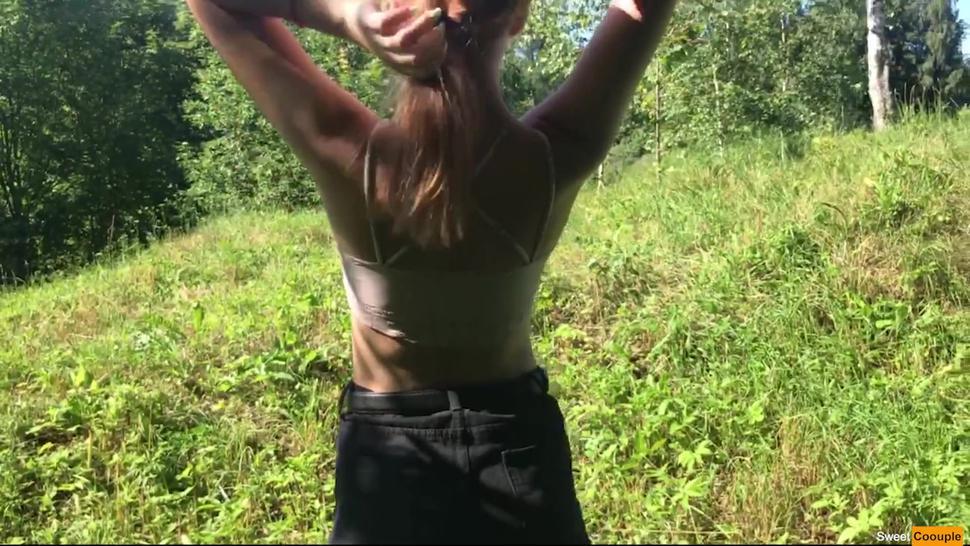 Stop Walking And Screw Me-Outdoor Sex 18Y.O