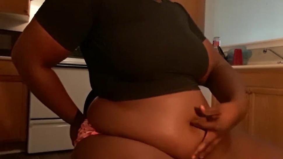 Chubby POV belly watching