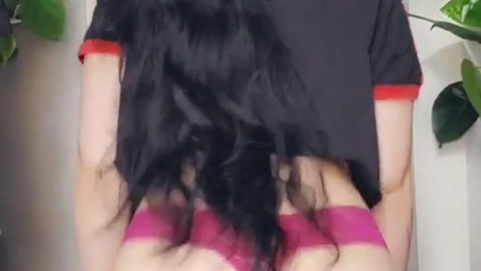 LEAKED SNAPCHAT PREMIUM VIDEO OF SEXY TEEN TWERKING