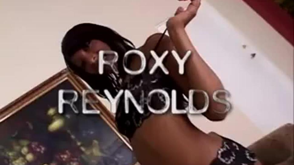 Roxy Reynolds vs Brian pumper