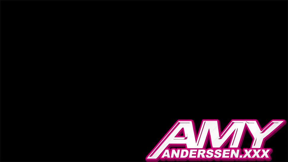 Amy Anderssen - Wonder Woman Blowjob
