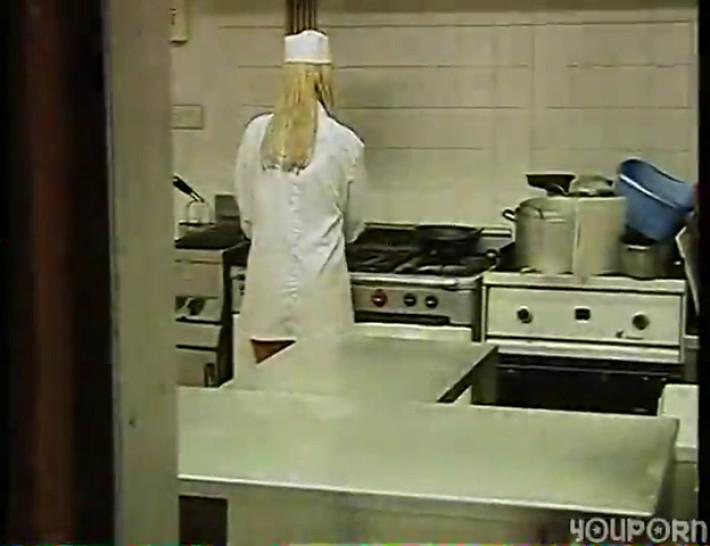 Big Cook gets his cream filling all over her face in the kitchen