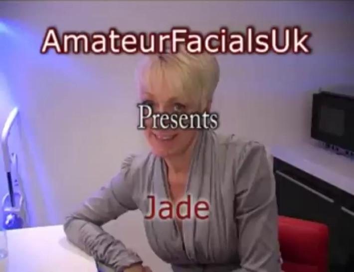Jade - English Amateur Bukkake Queen