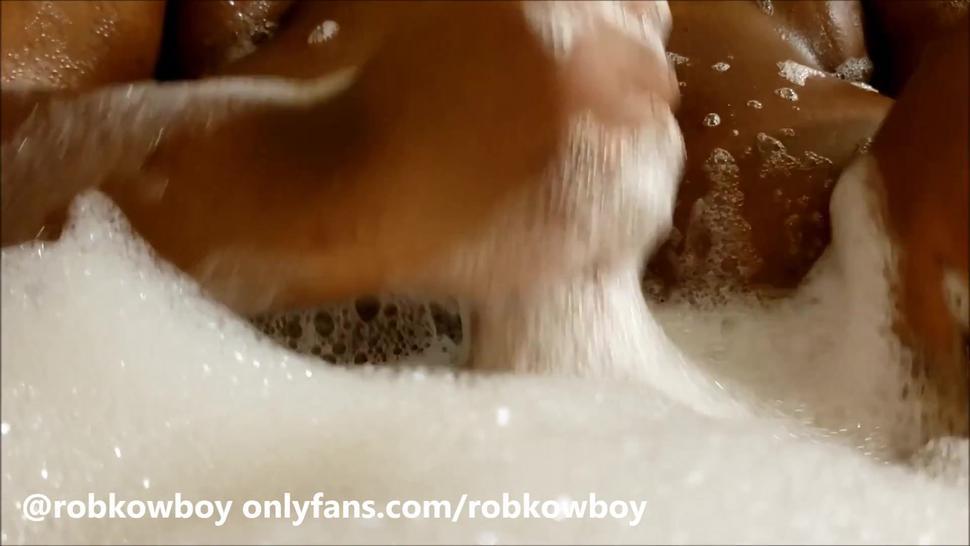 Ebony Side Chick In A Bubble Bath Gives White Boy A Handjob