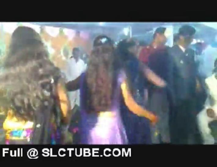 Punjabi Girl Mujra Dance in Room