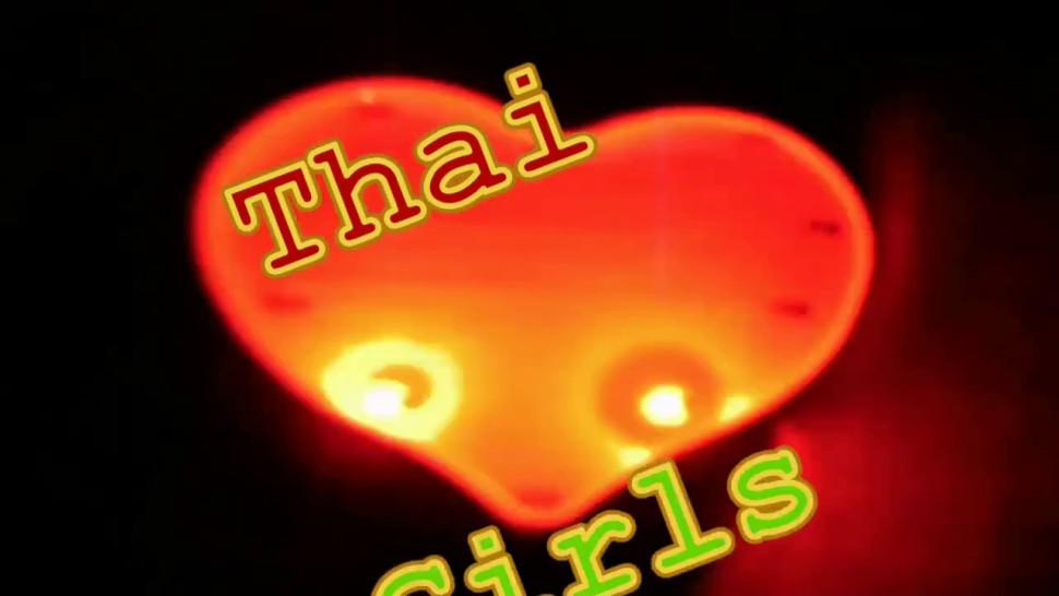 Tida Thai Striptease