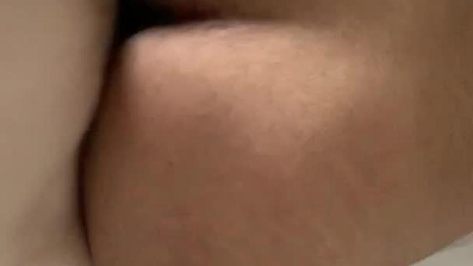 Indian chick gets pounded by white cock POV