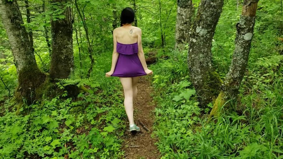 Desperate Outdoor Piss In My Purple Dress