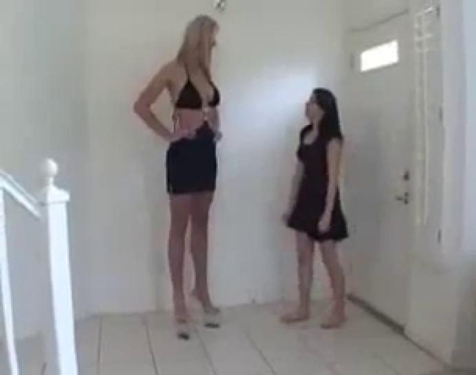 Cassidy Heights - Tall sexy woman with short girlfriend
