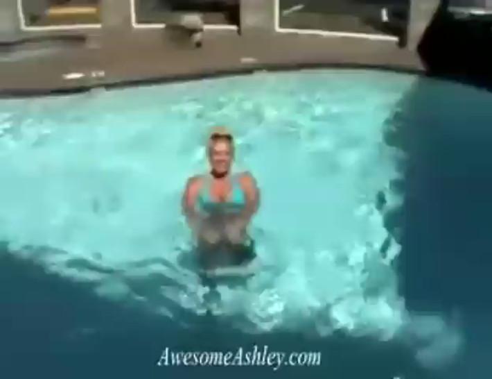 Awsome Ashley enjoys fucking after swimming
