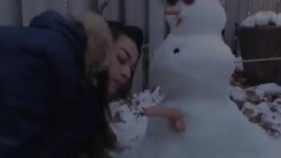 teen gets fucked by snowman outdoor