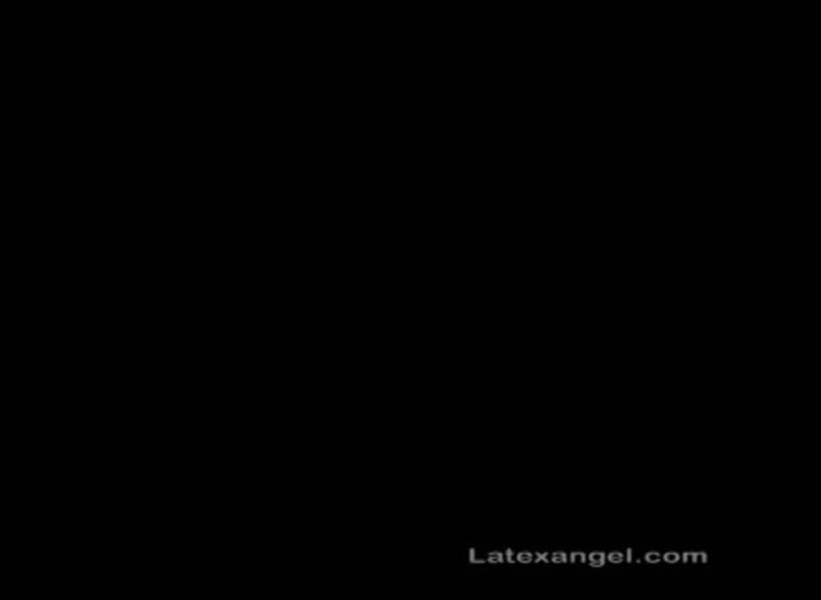 Latexangel - Extreme Latex Kink Glass Butt Plug