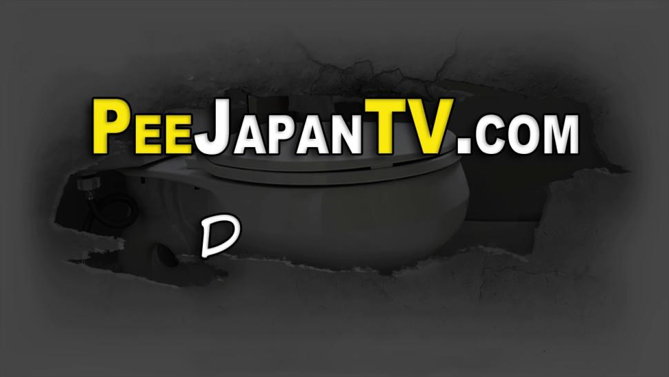 PISS JAPAN TV - Publicly pissing Asians squat over toilet
