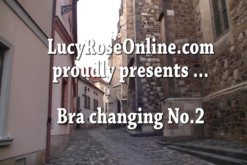 LUCY ROSE ONLINE - Bra changing special