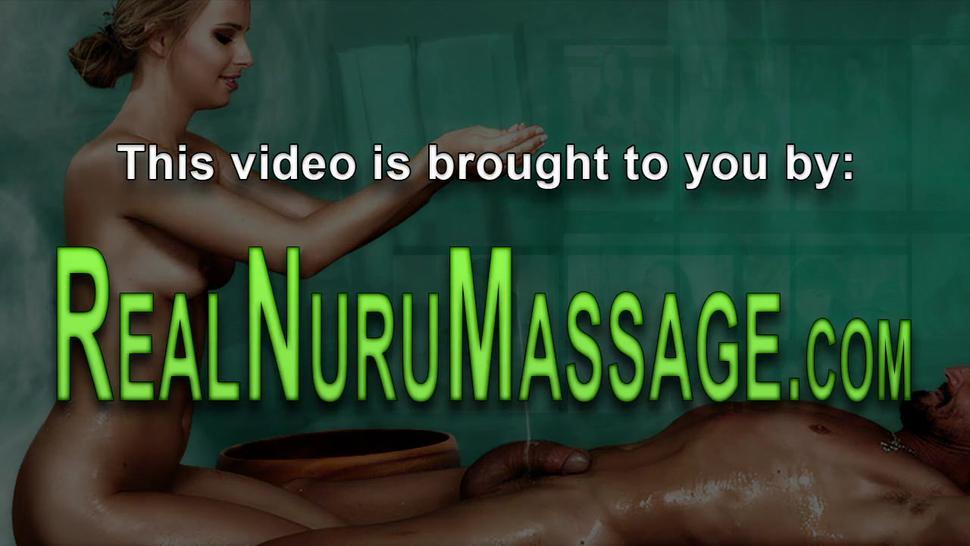 Lesbian masseuse rimmed by nuru covered babe