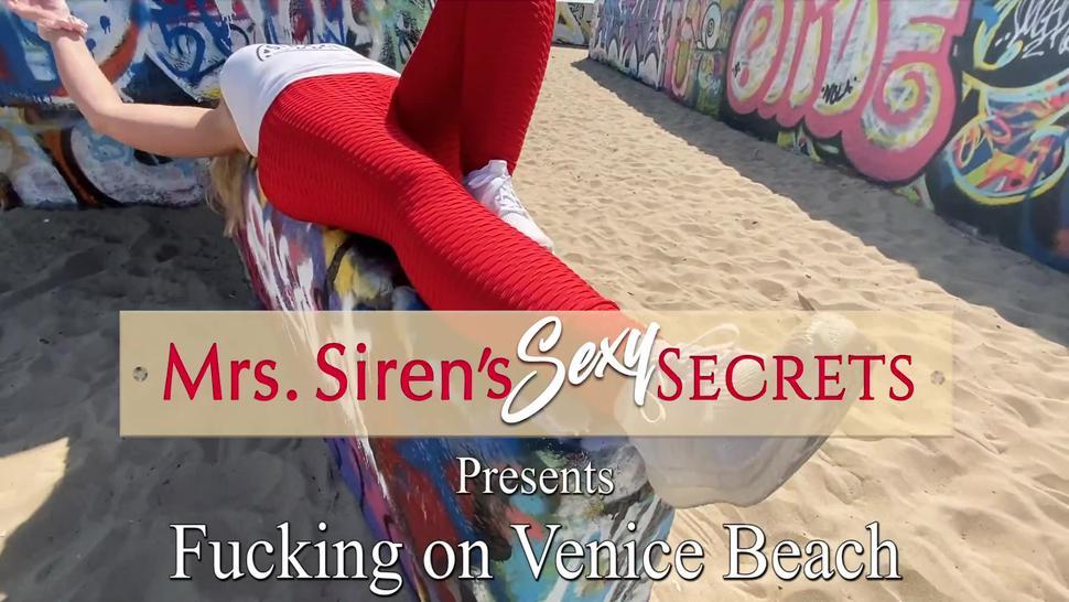 Dee And Wayne Siren Screw On Venice Beach