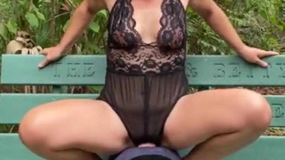 Kinky Mommy Riding Her New Toy At The Park See more.... OnlyFans... KinkyCouple813