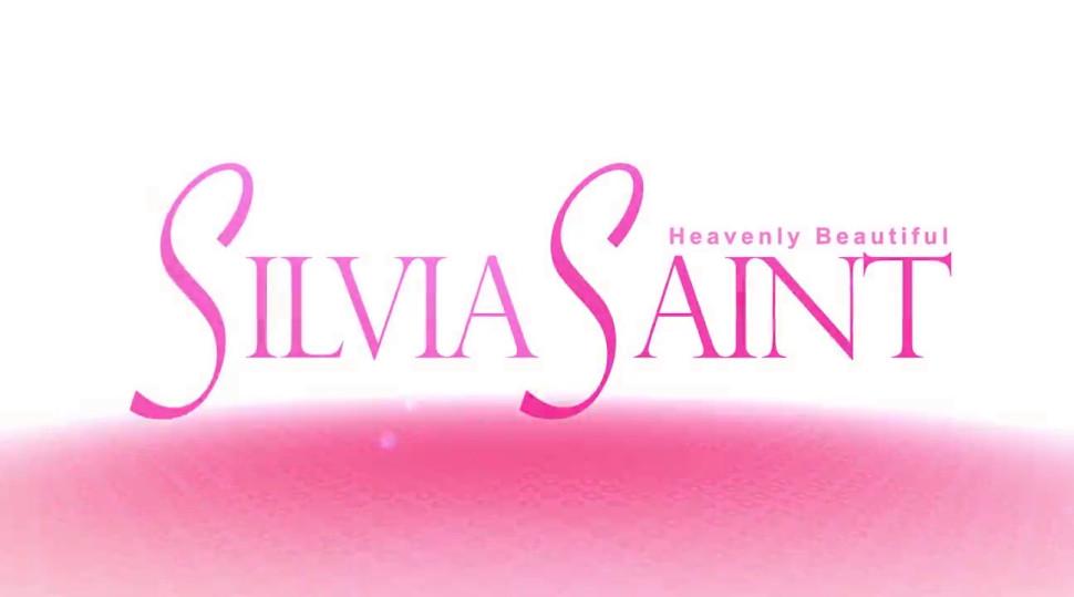 Lesbian Casting Call and Strip Down with Silvia Saint