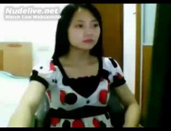 Asian Cutie Gets Naked Live on Webcam