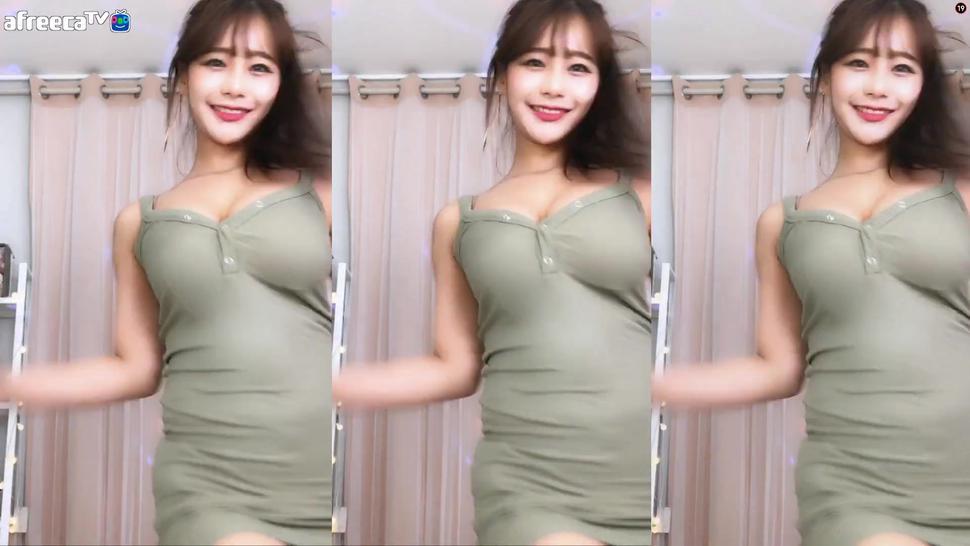 Korean BJ ??s2 Cover Dance (HyunA - Bubble Pop) (korean girl sexy dance in tight dress)