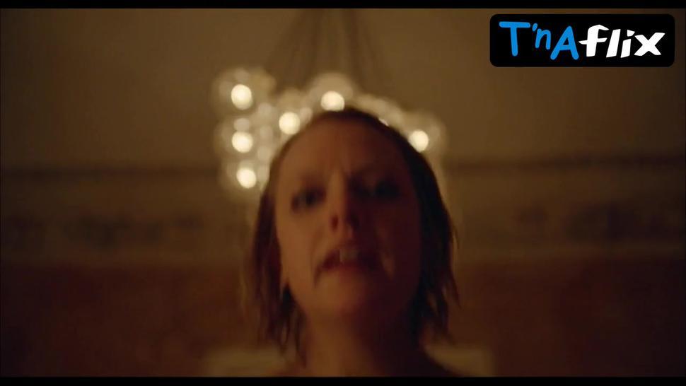 Elisabeth Moss Sexy Scene  in The Square