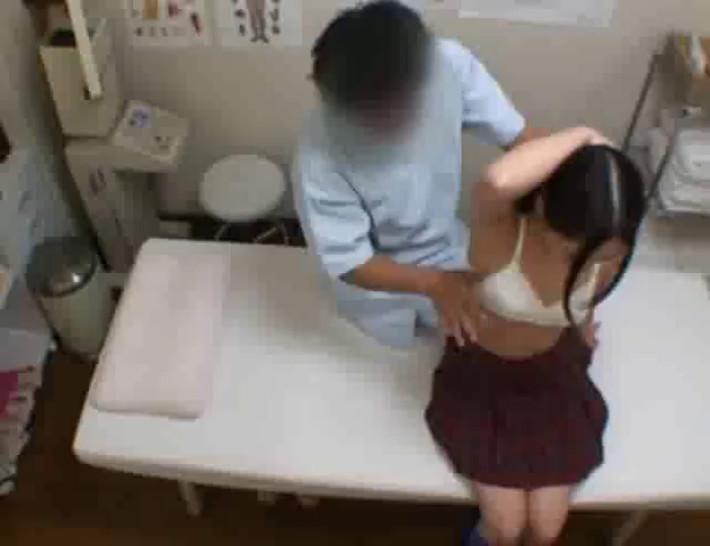 Spycam Schoolgirl climax Massage 2