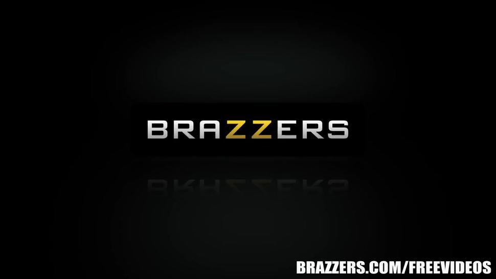 Brazzers - Kianna Dior fucks her sons friend