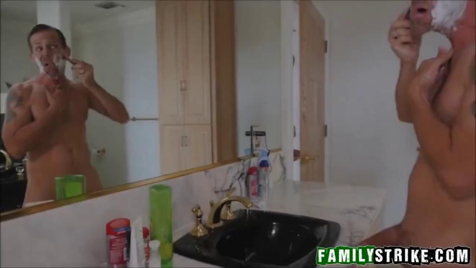 Step Dad And Daughter Fuck In Bathroom While Mother Showers
