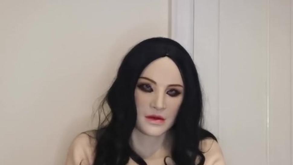 Fully functional silicone doll pussy