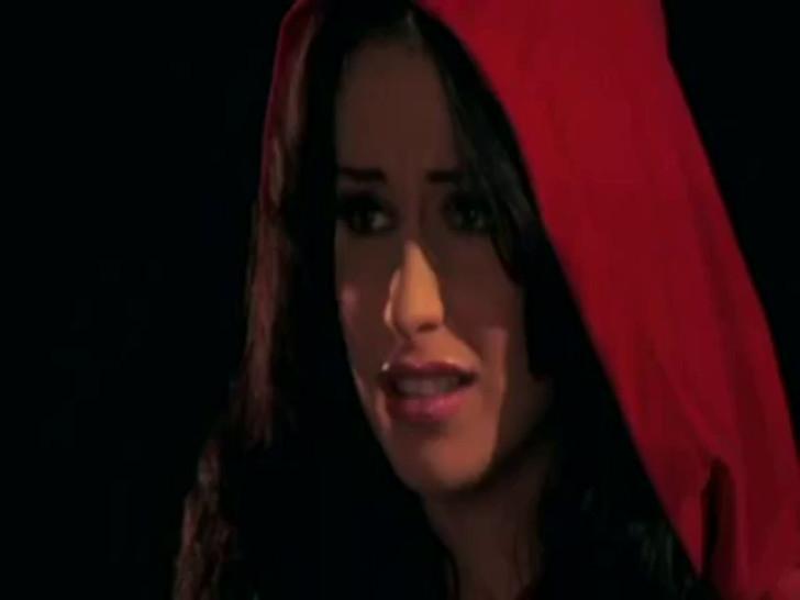 Nikki Nine - Red Little Hood