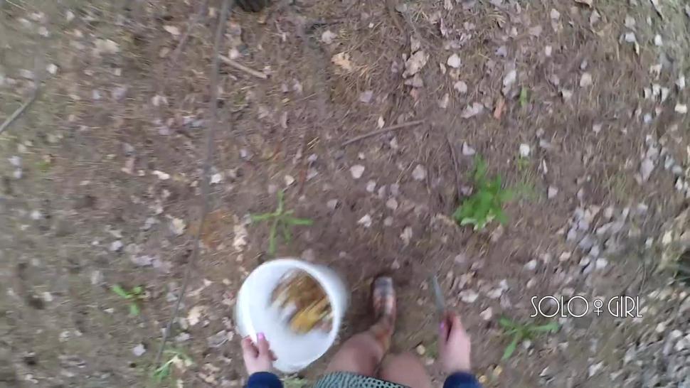 Innocent teen public play with pussy in the forest, masturbating outside