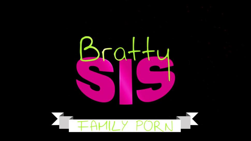 Bratty Sis - Lil Step Sis Promised to Help, now she Owes me S6:E3