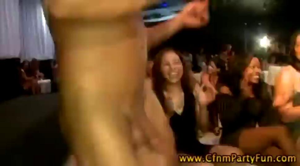 Cfnm amateur party girls suck stripper cock - video 13