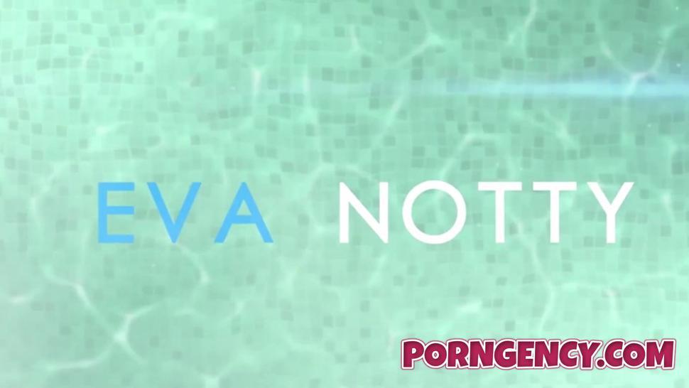 Eva Notty Hot Tub Milf