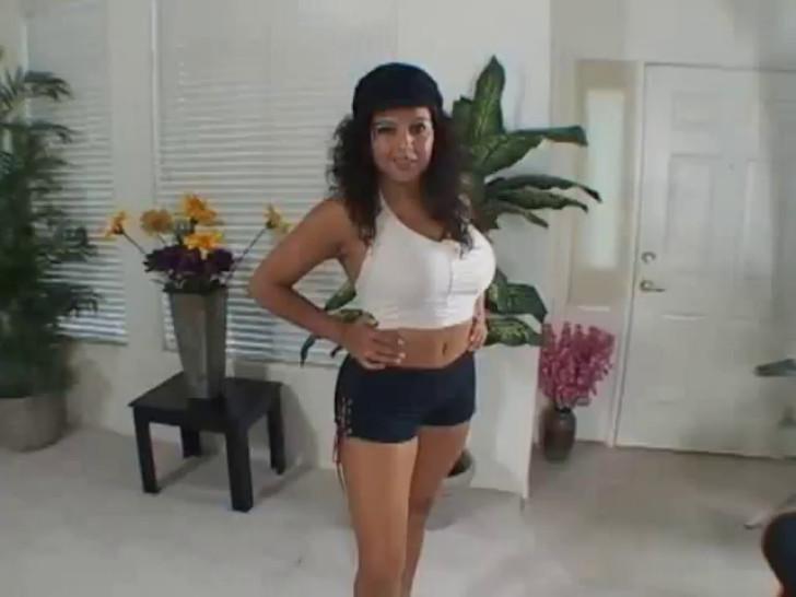 Voluptuous latina shows off her body and gets creampied