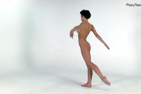 Yulia - naked erotic