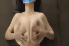 Watch these Fantastic breasts bounce around
