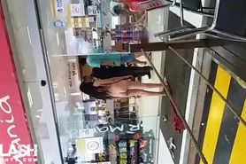 Crazy Mall Bitch 2