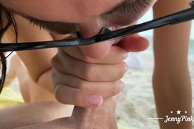 BLOWJOB ON A PUBLIC BEACH IN MIAMI WITH CUM IN MOUTH! AMATEUR COUPLE