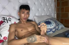Latin Twink Alex Beating His Meat