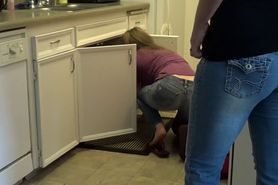 Making out with the Lesbian Plumber in Jeans