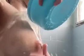 Girl takes a bath show big tit