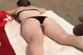 Cum on beach girl