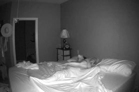 Spied wife masturbates under sheet on spycam