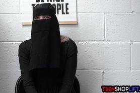 Muslim teen thief Delilah Day exposed and exploited after stealing