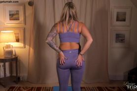 PT - Hot Fat Ass Yoga Instructor