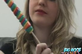 Busty Blonde Sucks on her Lolly Lile a Pro