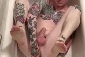 Tatted boy’s new dildo and first dildo DP attempt