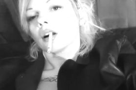 Sexy girl smoking - video 5